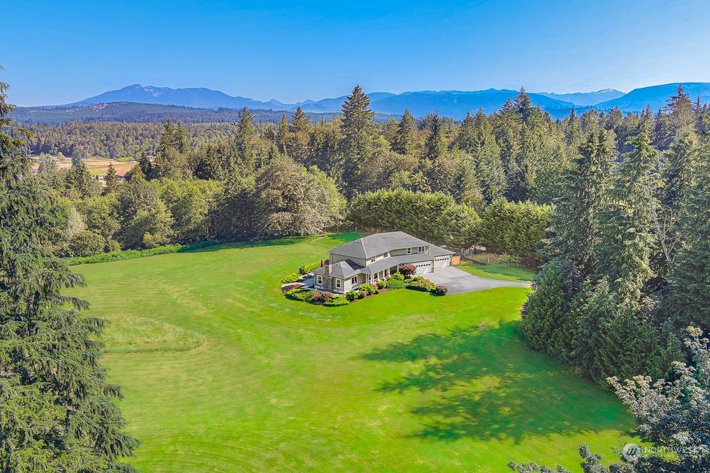 Photo of 13612 271st Avenue SE, Monroe, WA 98272 (MLS # 2174814)