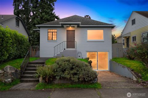Photo of 4118 S 7th Street, Tacoma, WA 98405 (MLS # 2441508)