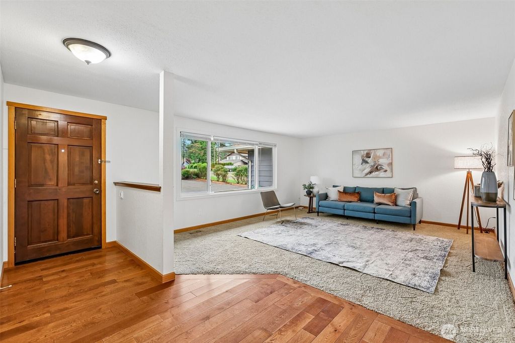 Photo of 2804 116th Street SE, Everett, WA 98208 (MLS # 2526975)