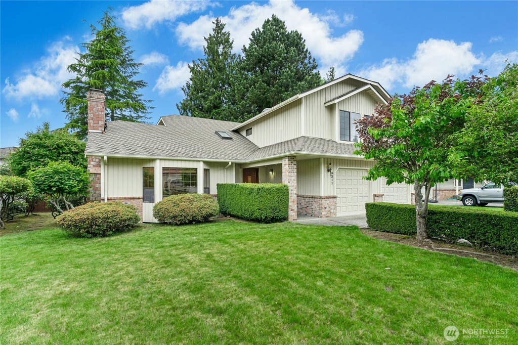 Photo of 5211 103rd Street SW #SW, Mukilteo, WA 98275 (MLS # 2547380)