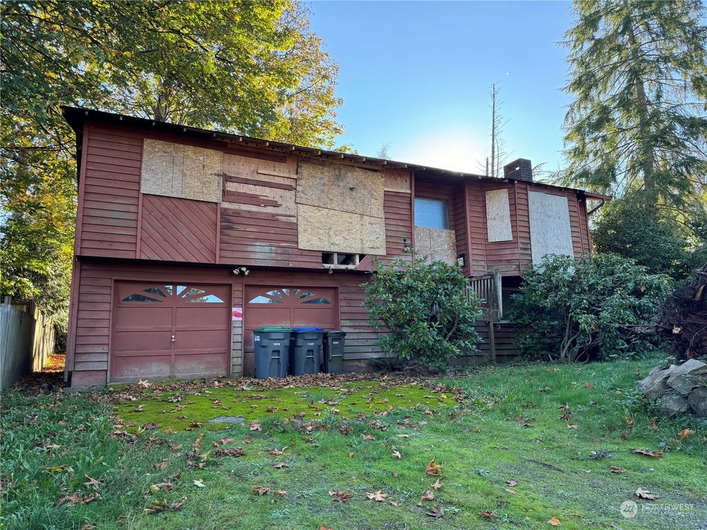 Photo of 21665 SE 266th Street, Maple Valley, WA 98038 (MLS # 2175253)