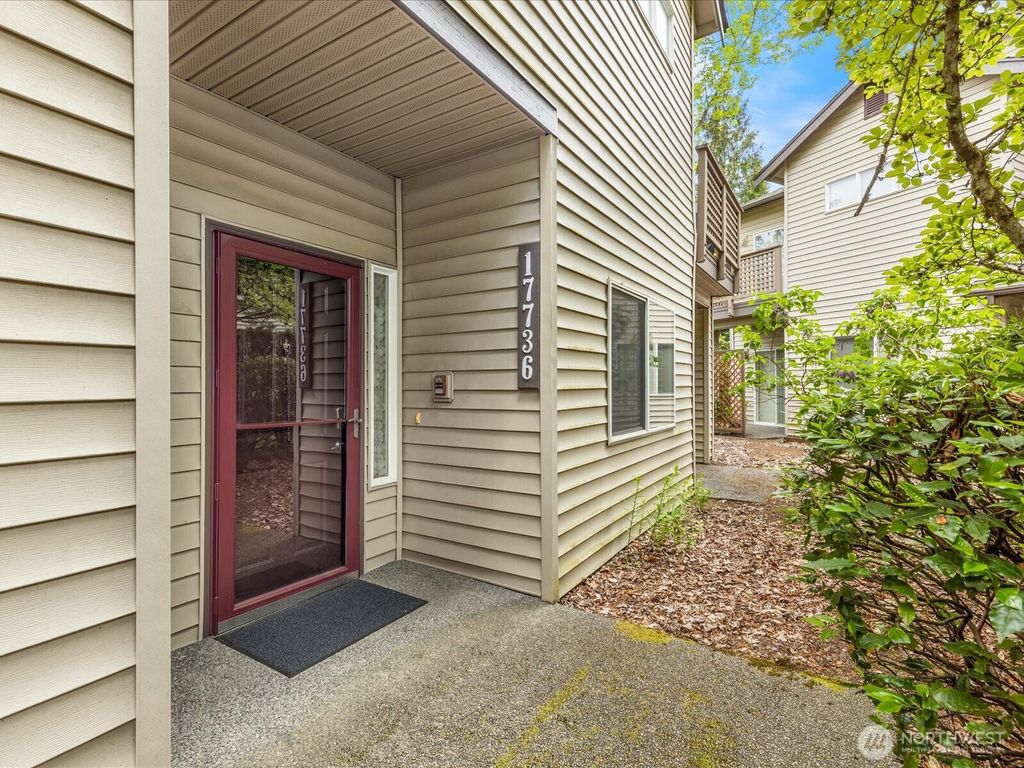 Photo of 17736 134th Lane SE #G-2, Renton, WA 98058 (MLS # 2517496)