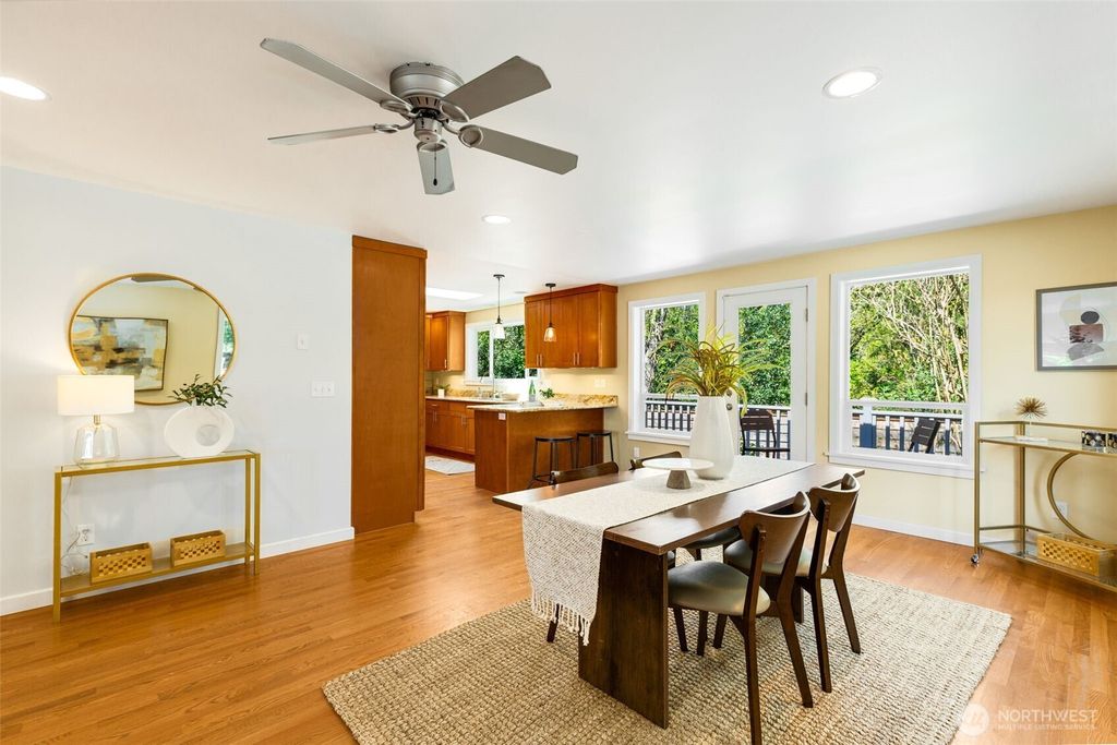 listing image 9364231166639122455