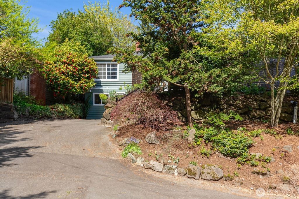 listing image 9367423710140938458
