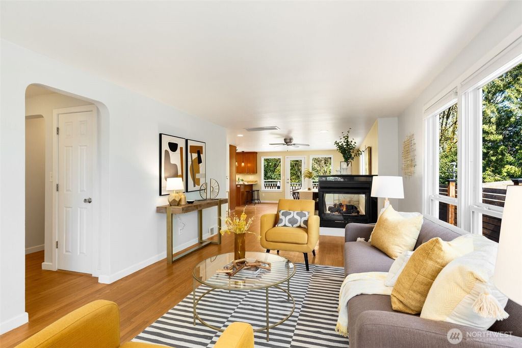 listing image 9360008594951504347