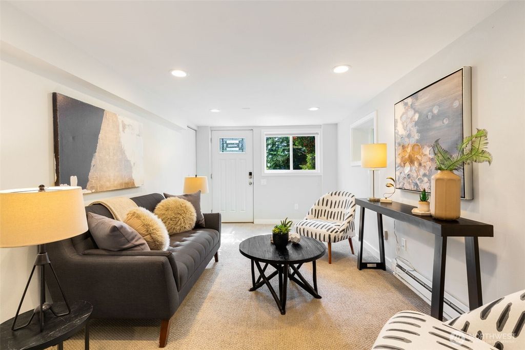 listing image 9368121151153760730