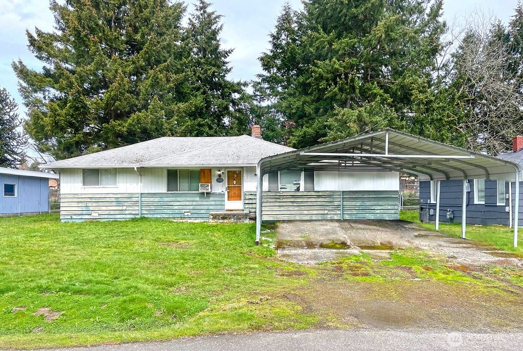 Photo of 3418 S 175th Street, SeaTac, WA 98188 (MLS # 2351980)