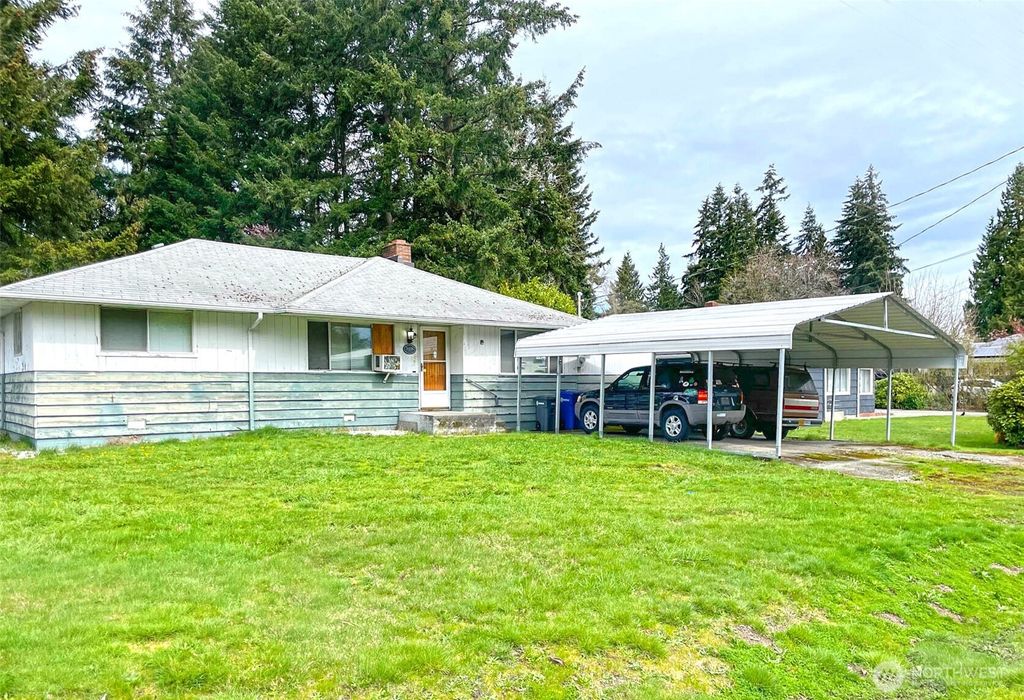 Photo of 3418 S 175th Street, SeaTac, WA 98188 (MLS # 2351980)