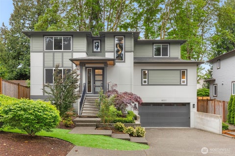 Photo of 8021 NE 127th Lane, Kirkland, WA 98034 (MLS # 2536974)