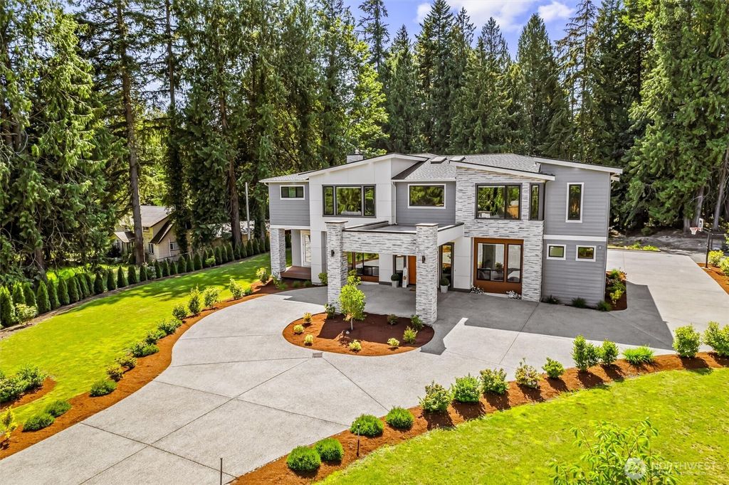Photo of 23036 35th Avenue SE, Bothell, WA 98021 (MLS # 2388823)
