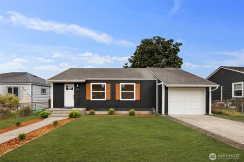 Photo of 826 E 61st Street, Tacoma, WA 98404 (MLS # 2426901)