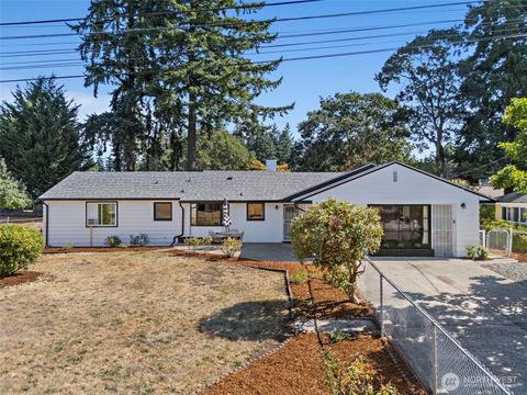 Photo of 9025 Carol Avenue S, Lakewood, WA 98499 (MLS # 2431061)