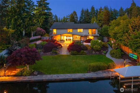 12 Columbia Key Bellevue WA 98006