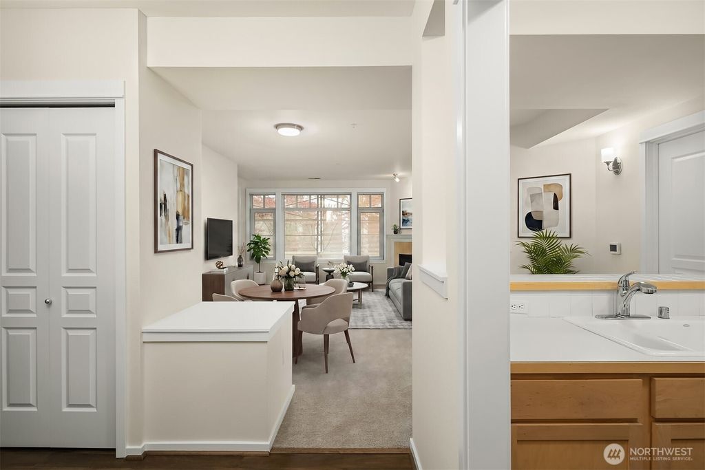 Photo of 109 2nd Street S #422, Kirkland, WA 98033 (MLS # 2508897)