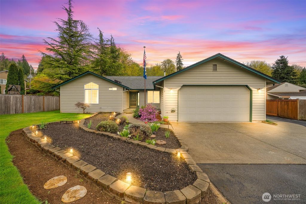 Photo of 21211 89th Avenue NE, Arlington, WA 98223 (MLS # 2508308)