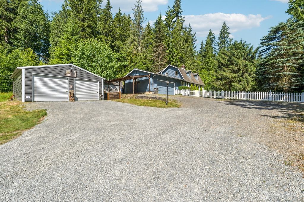 Photo of 2216 Newberg Road, Snohomish, WA 98290 (MLS # 2392341)