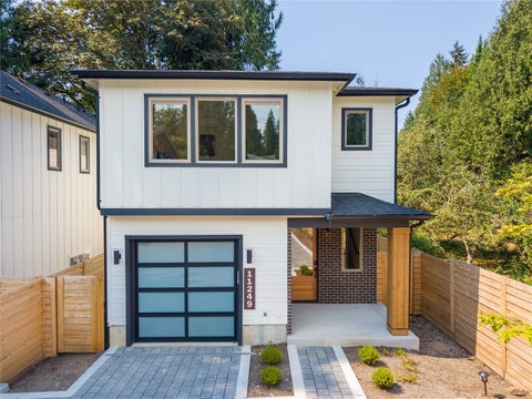 Photo of 11249 108th Avenue NE, Kirkland, WA 98033 (MLS # 2596275)