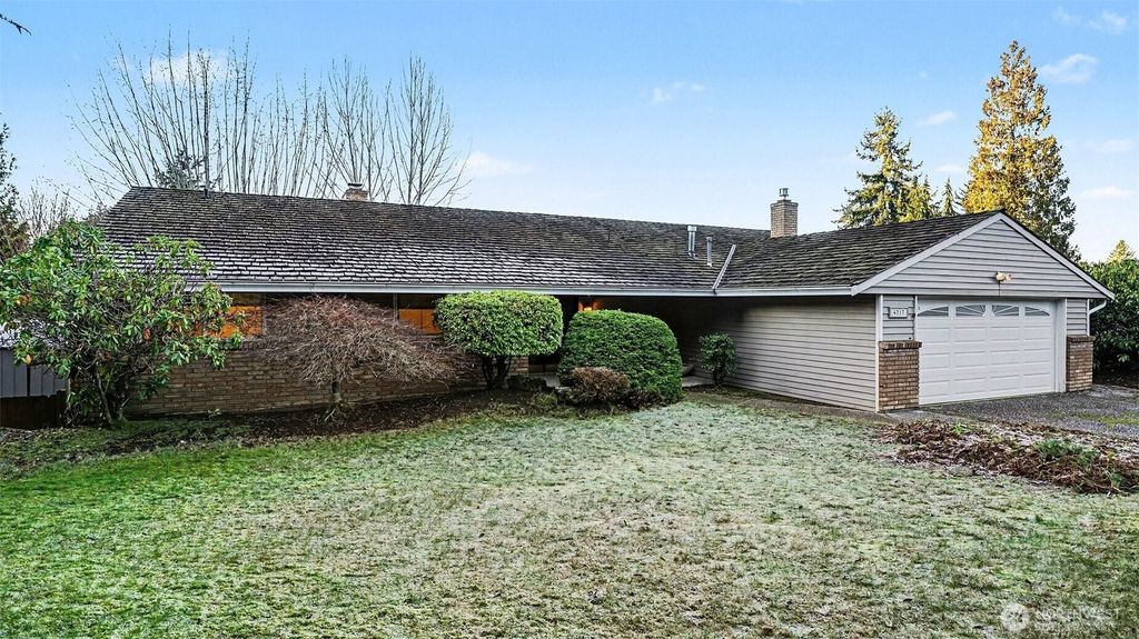 Photo of 4717 149th Avenue SE, Bellevue, WA 98006 (MLS # 2471062)