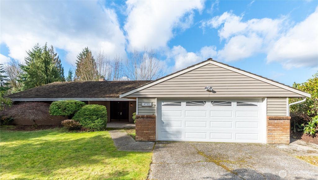 Photo of 4717 149th Avenue SE, Bellevue, WA 98006 (MLS # 2471062)