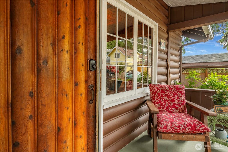 4803 Cedar Lane
