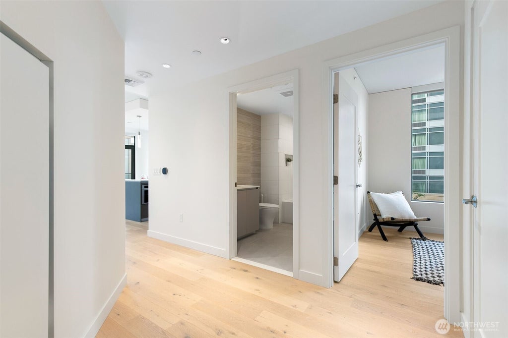 Photo of 2510 6th Avenue #408, Seattle, WA 98121 (MLS # 2586783)