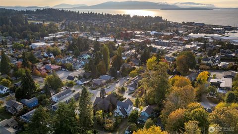 Photo of 1131 16th Street, Bellingham, WA 98225 (MLS # 2444236)