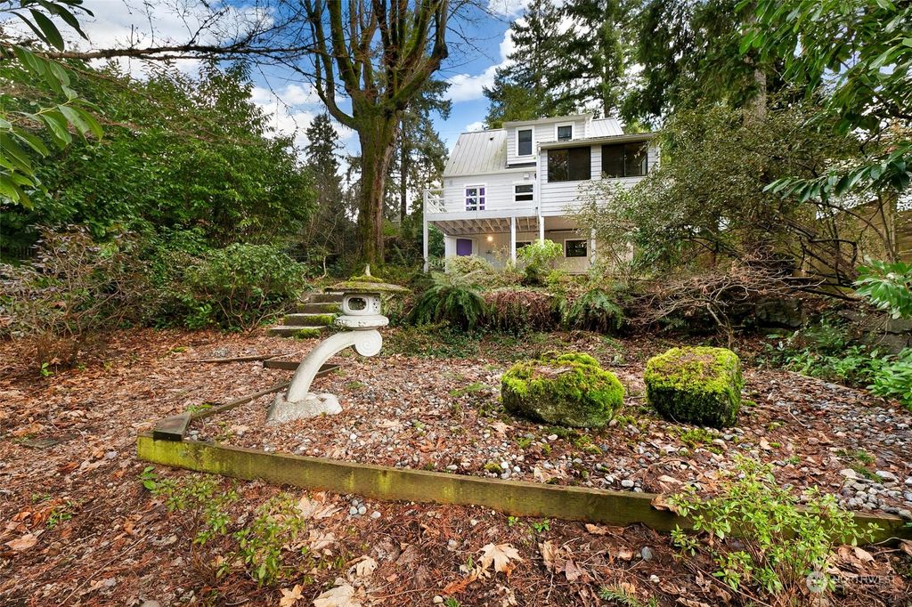 Photo of 9725 Sand Point Way NE, Seattle, WA 98115 (MLS # 2199374)
