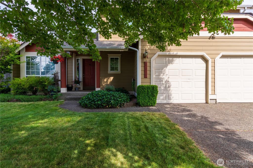 Photo of 21715 43rd Avenue Ct E, Spanaway, WA 98387 (MLS # 2567394)