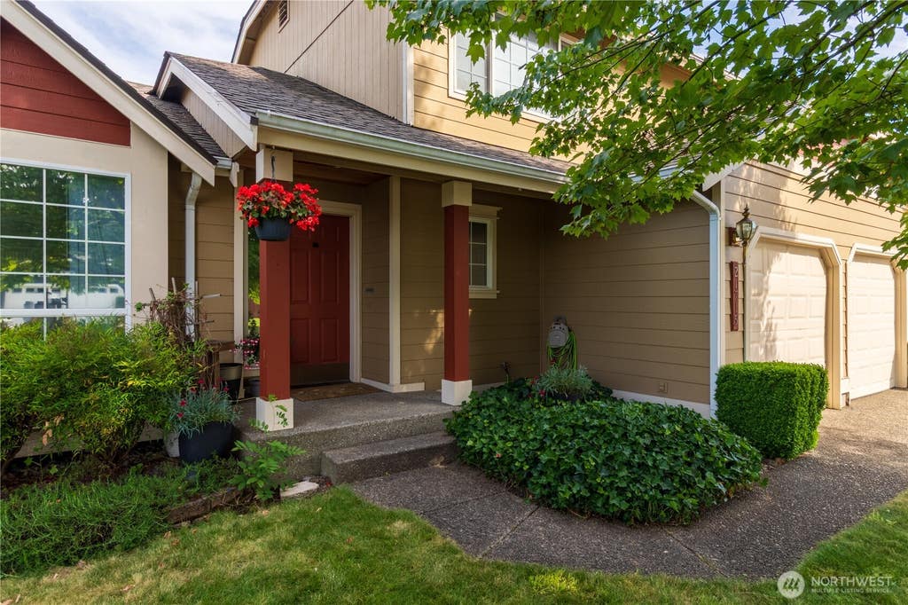Photo of 21715 43rd Avenue Ct E, Spanaway, WA 98387 (MLS # 2567394)