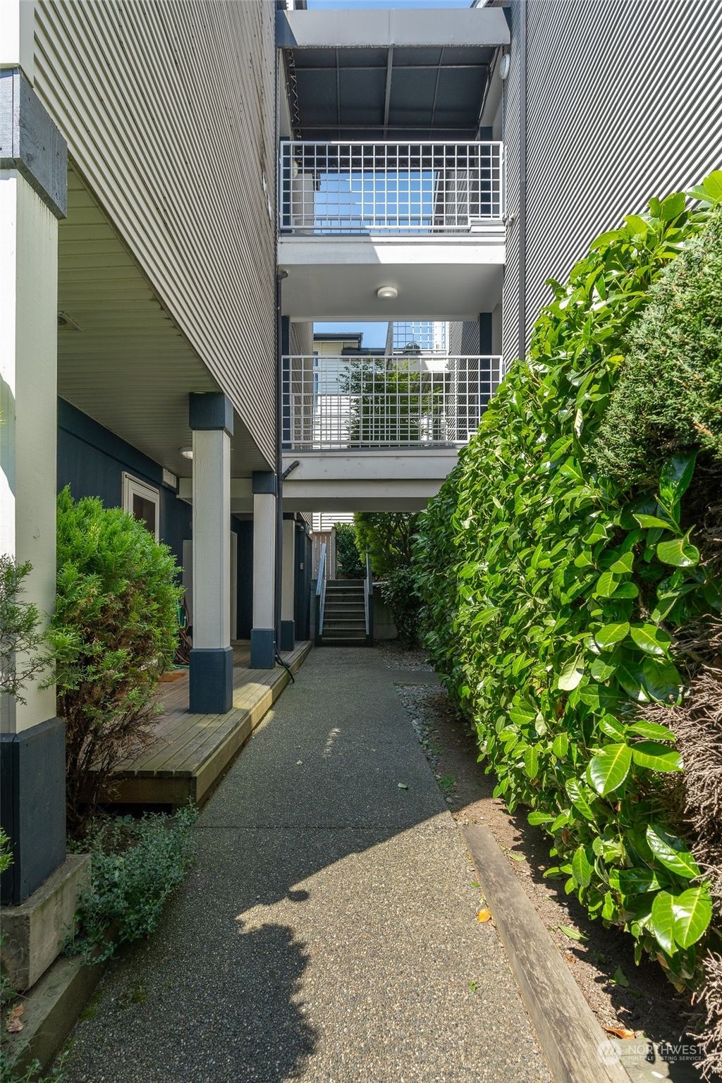 Photo of 952 N 35th Street #102, Seattle, WA 98103 (MLS # 2143333)