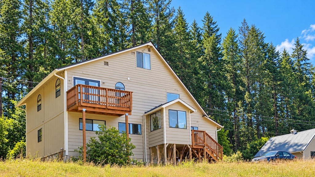 Photo of 9904 Sidney Road SW, Port Orchard, WA 98367 (MLS # 2596910)