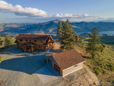 Photo of 1831 Cottontail Lane, Chelan, WA 98816 (MLS # 2377966)