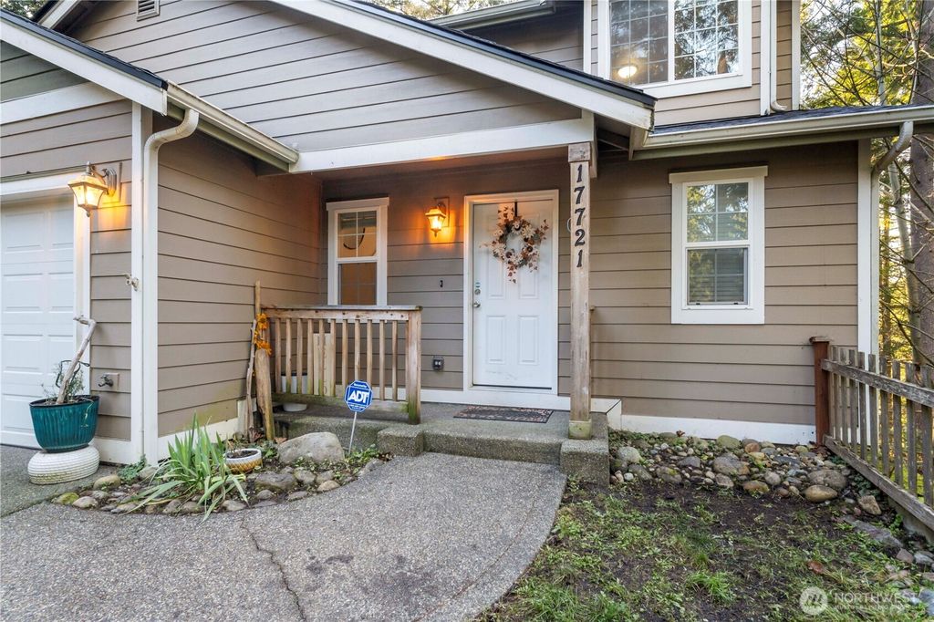 Photo of 17721 Clear Lake Boulevard SE, Yelm, WA 98597 (MLS # 2469214)