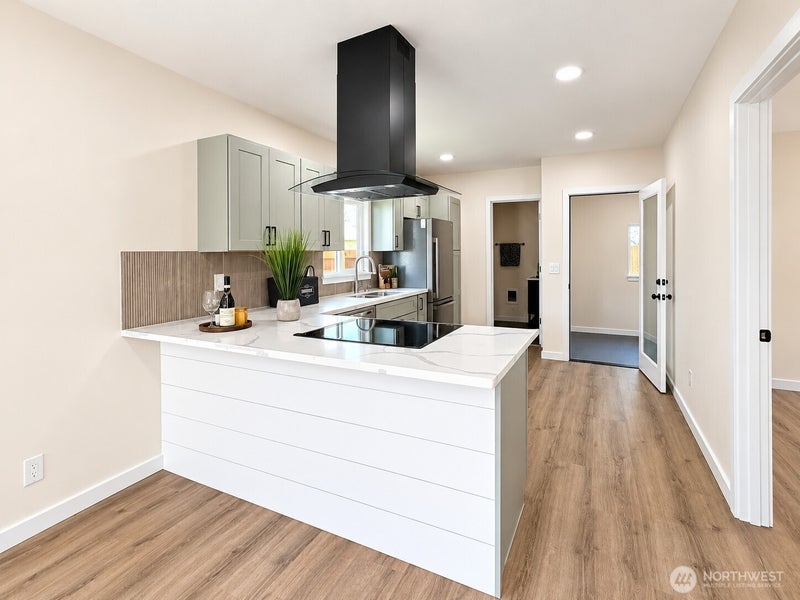 1012 Dearborn Avenue