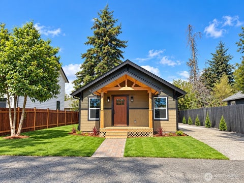 Photo of 1012 Dearborn Avenue, Shelton, WA 98584 (MLS # 2578937)