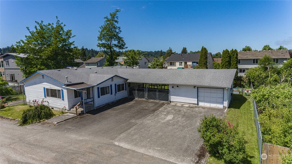 Photo of 133 Valentine Ct Ct, Pacific, WA 98047 (MLS # 2250691)