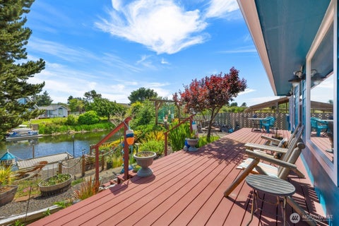 Photo of 161 N Razor Clam Drive SW, Ocean Shores, WA 98569 (MLS # 2544162)