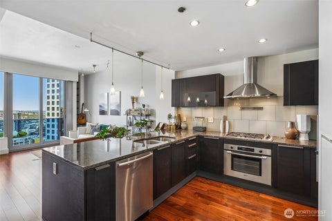 Photo of 737 Olive Way #3701, Seattle, WA 98101 (MLS # 2523625)