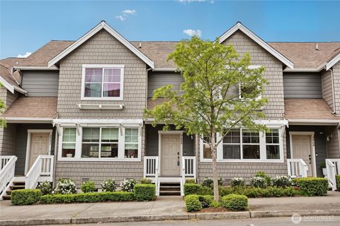 Photo of 2460 NE Park Drive, Issaquah, WA 98028 (MLS # 2522738)