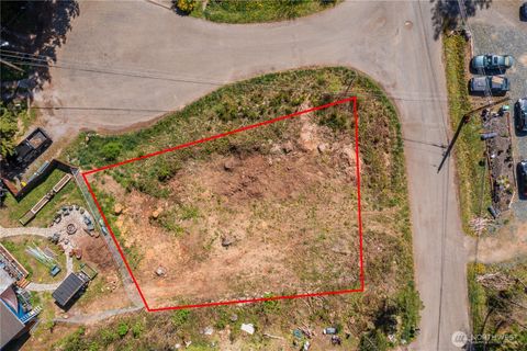 Photo of 6232 Elm Circle, Maple Falls, WA 98266 (MLS # 2514263)