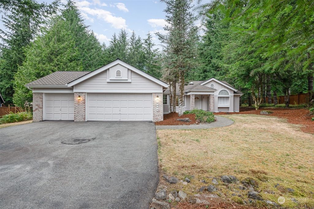 Photo of 46924 SE 126th Street, North Bend, WA 98045 (MLS # 2267679)
