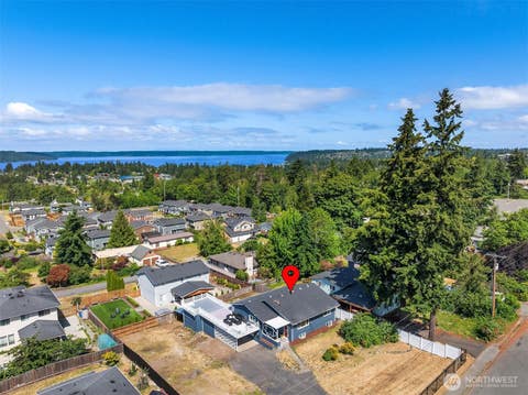 Photo of 24029 24th Avenue S, Des Moines, WA 98198 (MLS # 2542088)