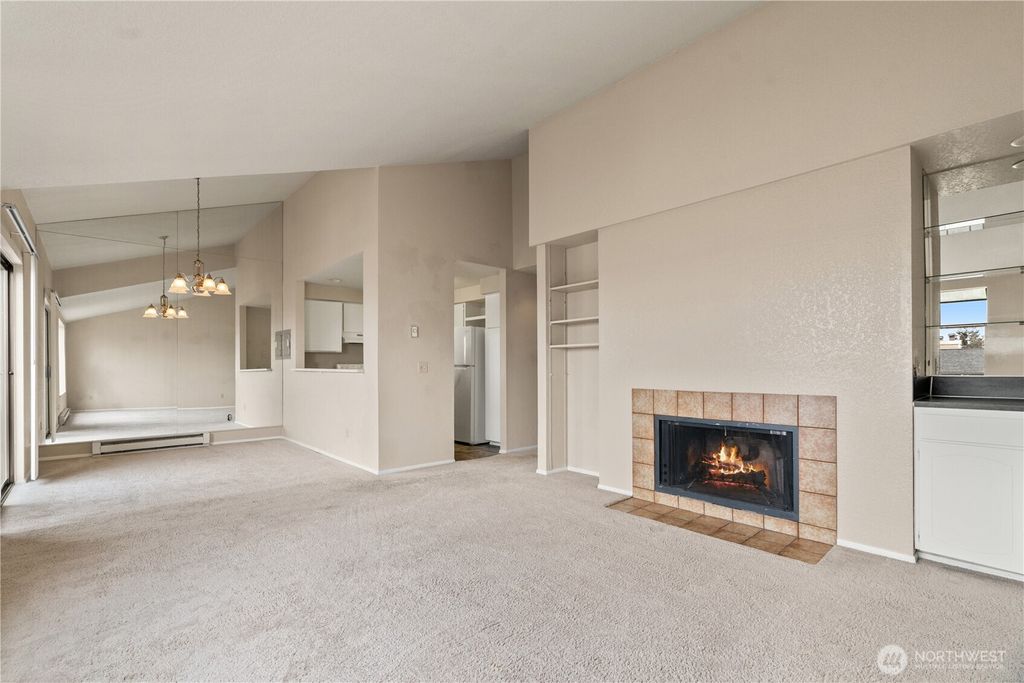 Photo of 1319 S Puget Drive #D-35, Renton, WA 98055 (MLS # 2508652)