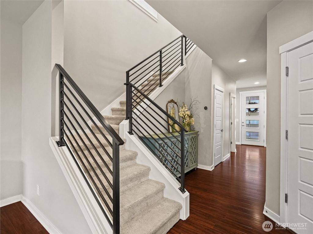 Photo of 3729 133rd Place SW, Lynnwood, WA 98087 (MLS # 2508072)