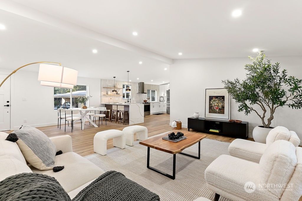 listing image 9361743500932314184