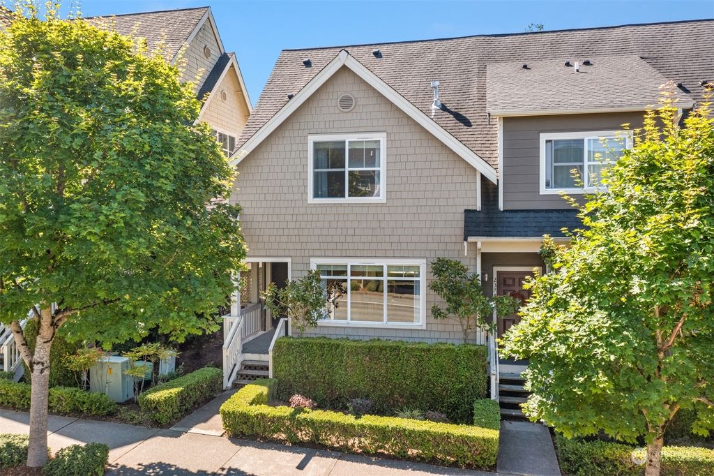 Photo of 2385 NE Park Drive, Issaquah, WA 98029 (MLS # 2139157)
