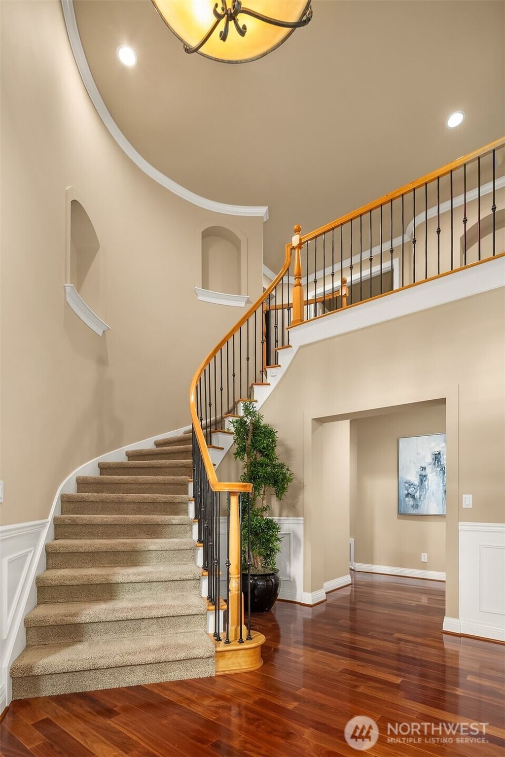 Photo of 11868 174th Place NE, Redmond, WA 98052 (MLS # 2460293)