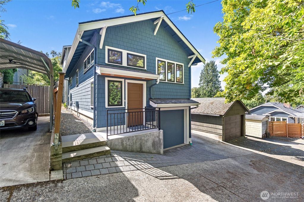 Photo of 2708 1st Avenue W, Seattle, WA 98119 (MLS # 2506921)