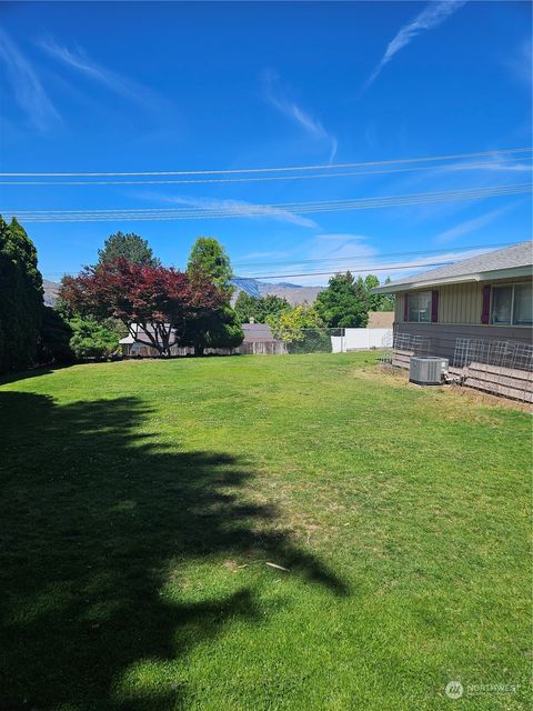 A home in East Wenatchee