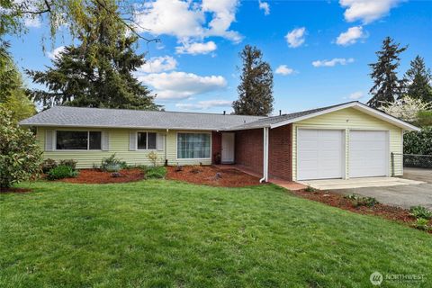 Photo of 26132 19th Avenue S, Des Moines, WA 98198 (MLS # 2511517)